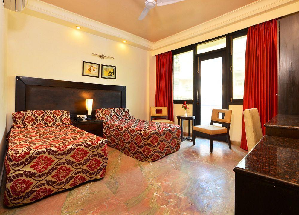 Hotel Shanti Palace West Patel Nagar Neu-Delhi Exterior foto