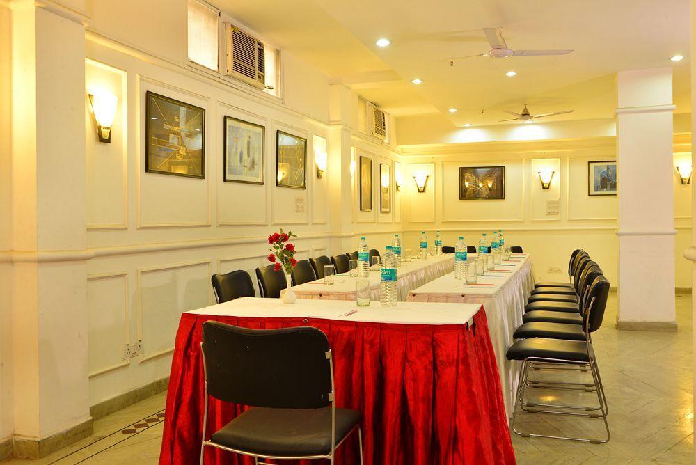 Hotel Shanti Palace West Patel Nagar Neu-Delhi Exterior foto