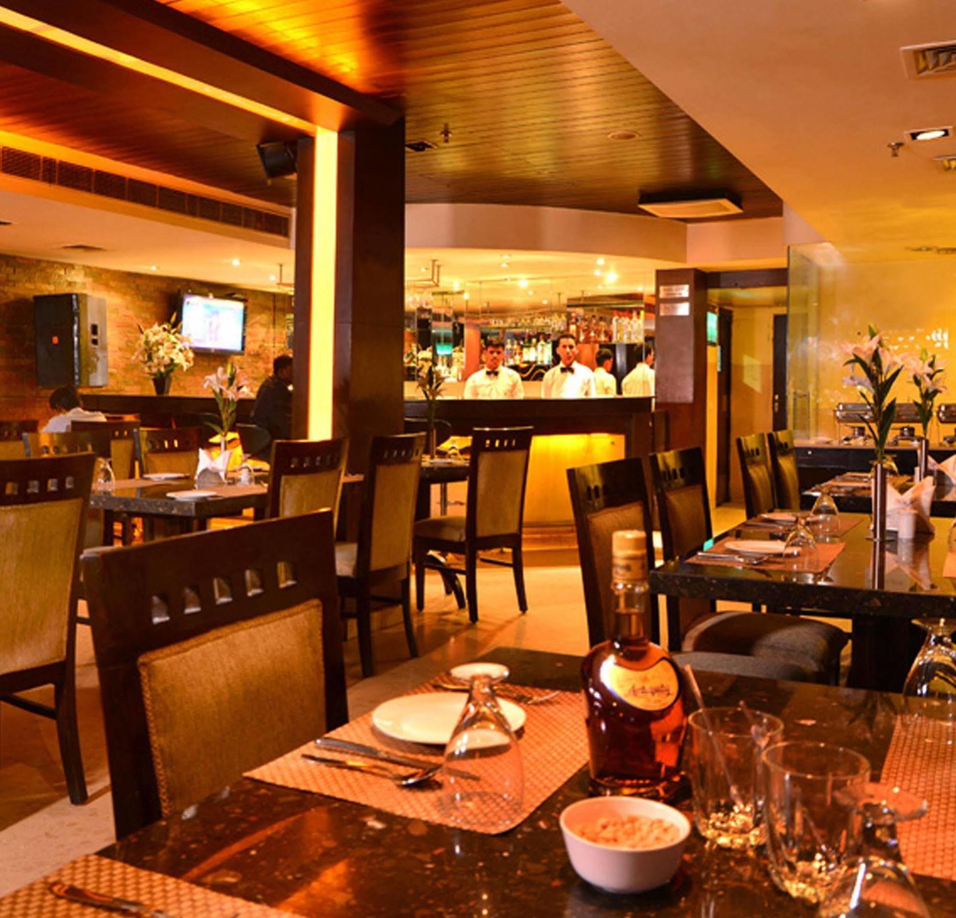 Hotel Shanti Palace West Patel Nagar Neu-Delhi Exterior foto